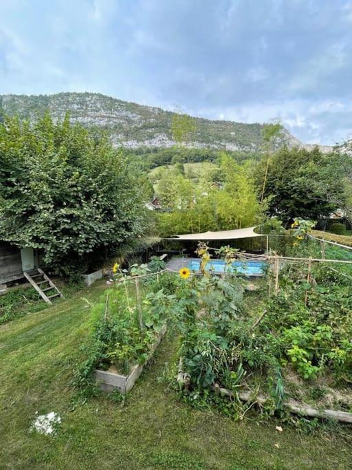 La Tiny House De Chaparon Apartment Lathuile Exterior foto